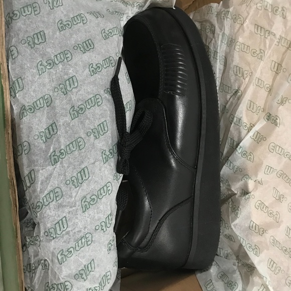 ORIGINAL ORTHOPEDIC $30 IN THE BOX - Picture 6 of 9